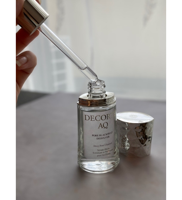 毛穴ケアの新常識！コスメデコルテから誕生した「AQ 毛穴美容液オイル