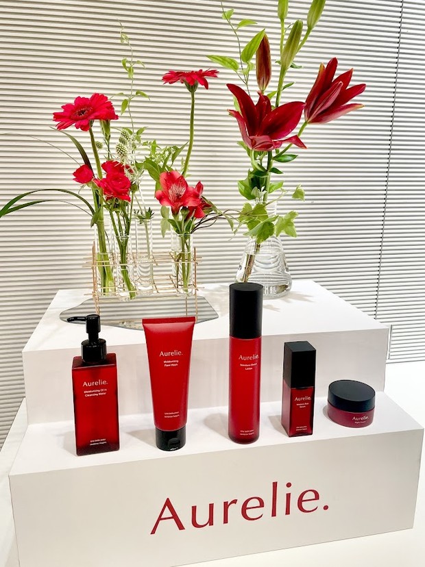 MEGUMIさんプロデュース「オレリー」の化粧品の口コミ・レビュー！公開