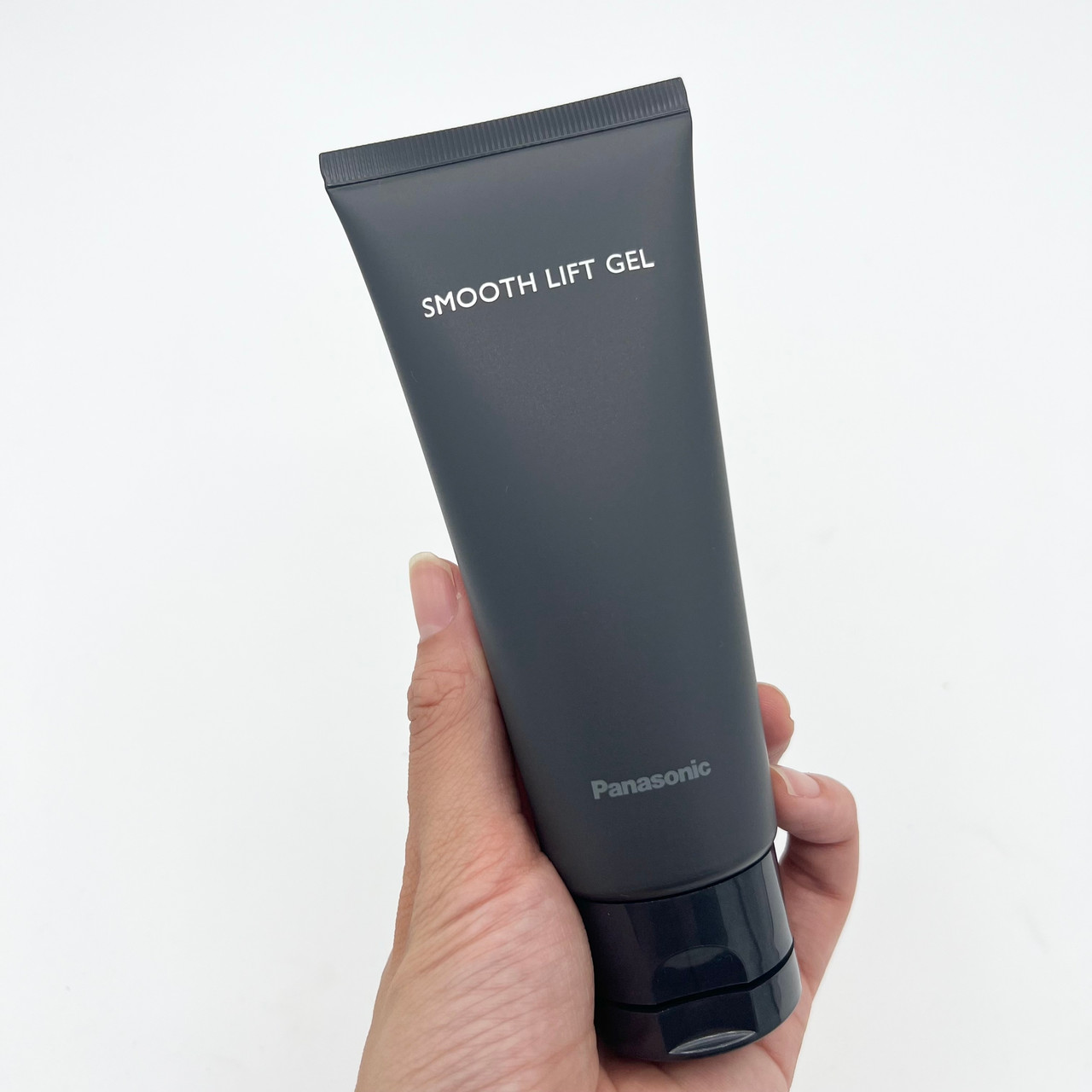 ホームケアがついにここまで。Panasonicの1台9役の美顔器がすご