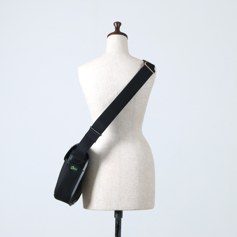 Brady (ブレディ) STOUR ショルダーバッグ / ストア