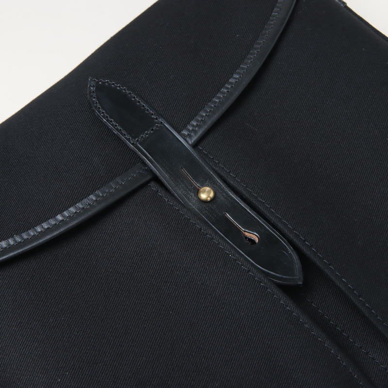 Brady (ブレディ) STOUR ショルダーバッグ / ストア