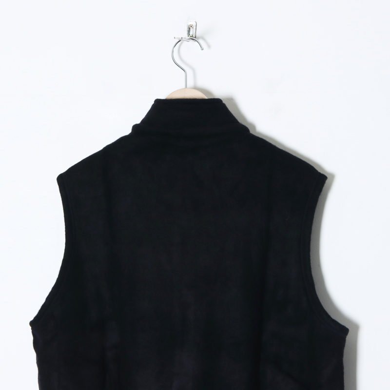 COMOLI (コモリ) シルクフリース ベスト