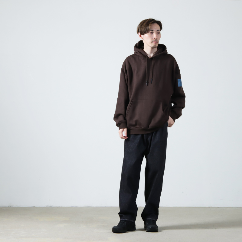 Graphpaper (グラフペーパー) Colorfast Denim Two Tuck Tapered Pants