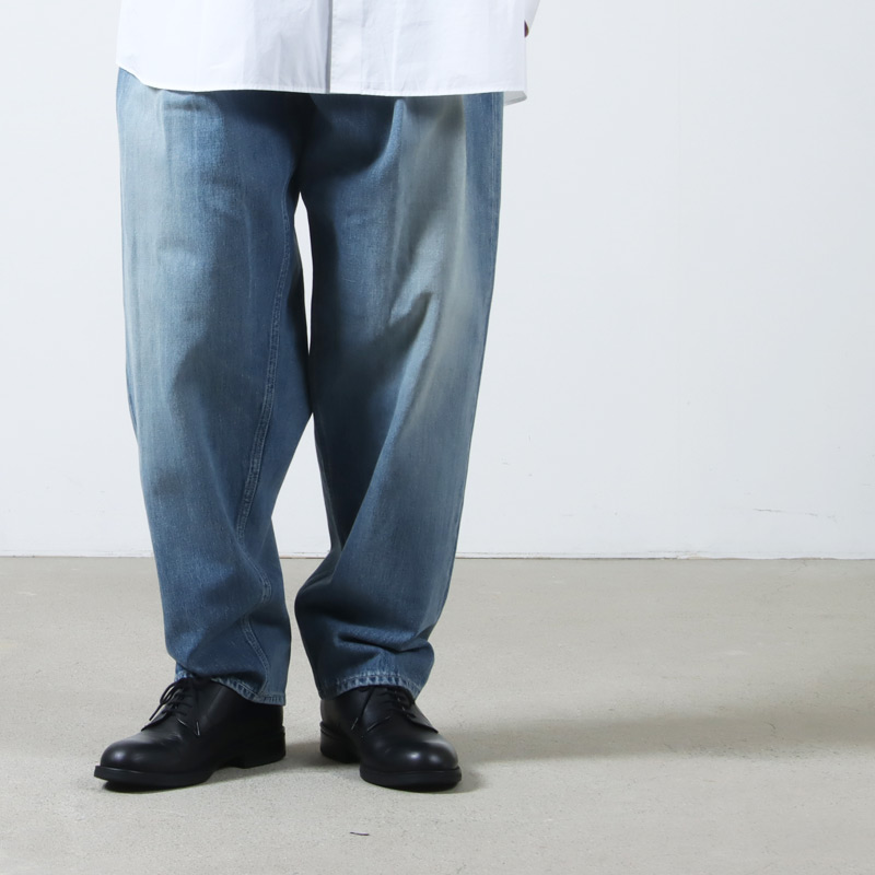 Graphpaper (グラフペーパー) Selvage Denim Two Tuck Tapered Pants