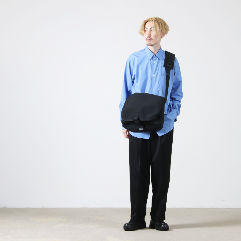 Hender Scheme (エンダースキーマ) messenger bag small