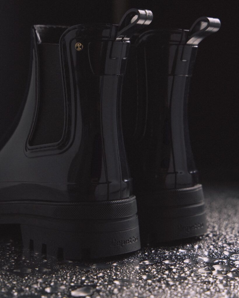 レペット】“おしゃれで快適”を叶えるレインシューズや、ラインストーン