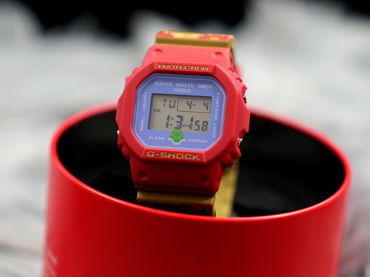 Casio gshock DW-5600SMB-4JR DW-5600SMB-4 Super Mario Bros for C