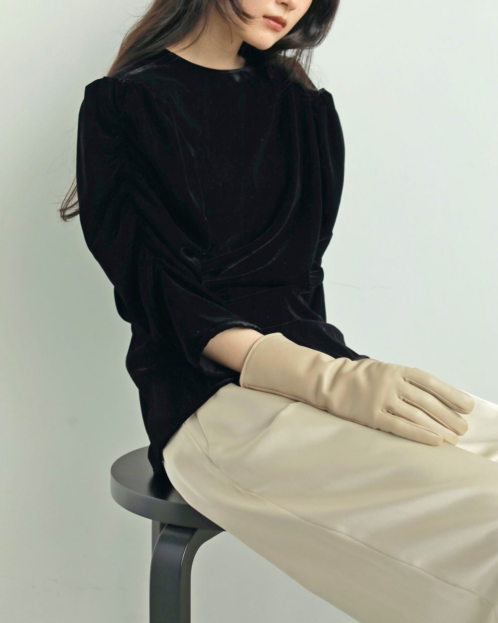 ànuke online store（アンヌーク） / Velour Gather BlouseVelour