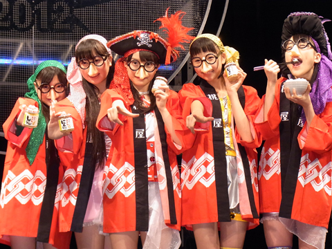 ももクロZ」新曲リリース日に「桃屋クローバーZ」が誕生