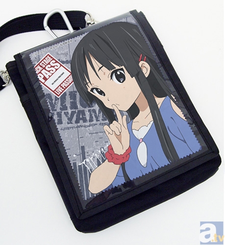 けいおん！秋山澪 BD記念 オリジナルミラーボード けいおん！』の秋山