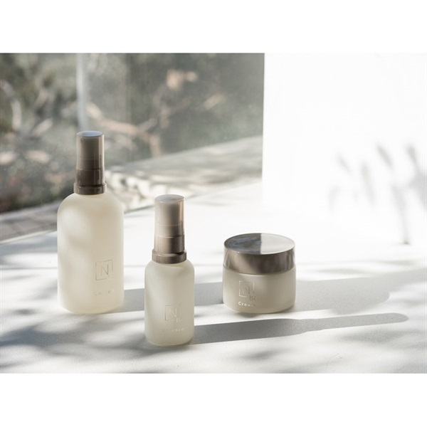 Nオーガニック ブライト ホワイトメラノリーチエッセンス 30ml N