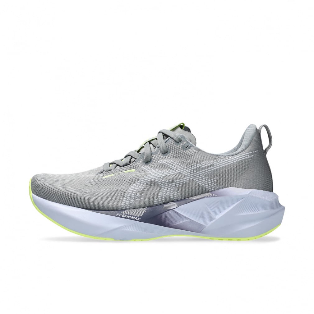 アシックス ノヴァブラスト 5 1012B765 (ランニングシューズ) 価格比較