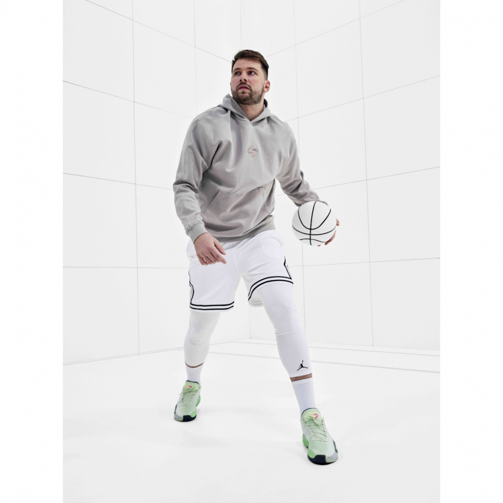 ジョーダン ルカ 4 PF スペースナビゲーター HF0824-300 ルカ