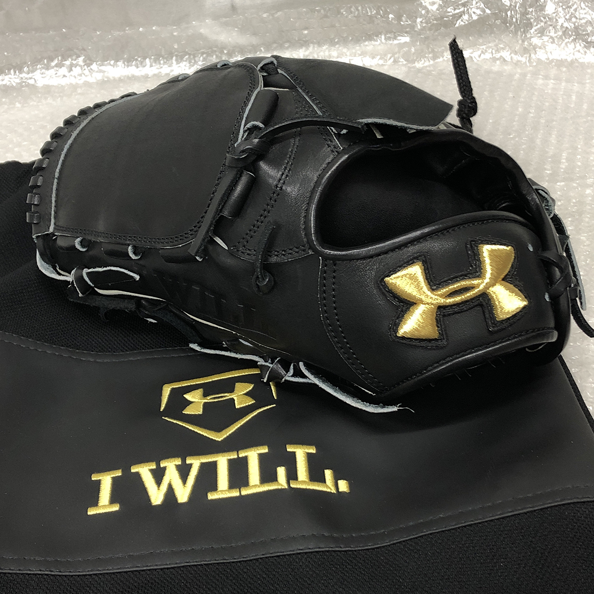 ゆ*じ様 Under Armour 硬式グローブ 黒 ゆ*じ様 Under Armour 硬式