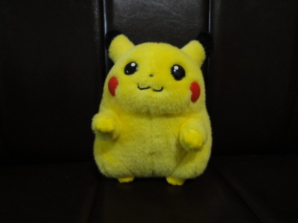 初期 ピカチュウ ぬいぐるみ TOMY お腹を押すと鳴く 美品 希少 初期