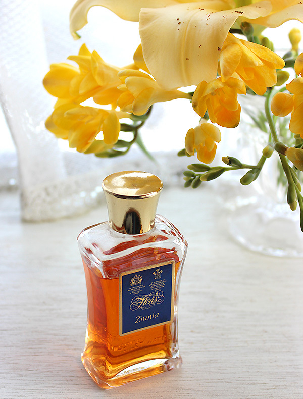 香水のフローリス オードトワレ オーデコロン ジニア Zinniaの香り の