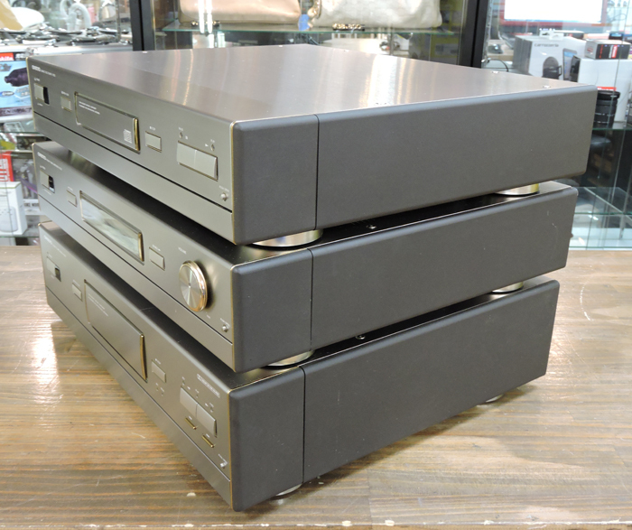 ONKYO オンキヨー CDプレイヤー C-1000 / チューナー プリメインアンプ