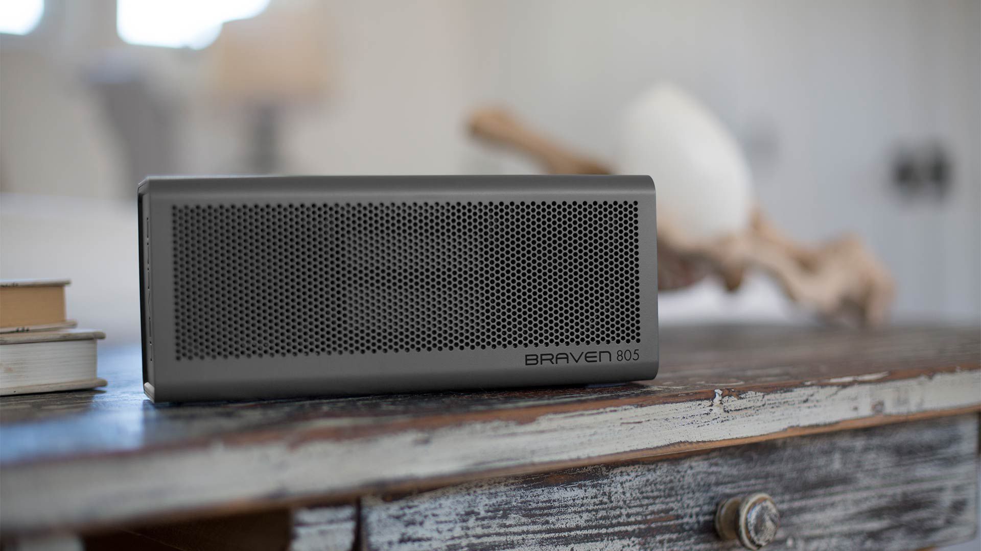 Wireless speaker - 805 - BRAVEN - Bluetooth / residential / indoor