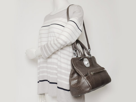 2WAY ハンドバッグ ギャビー パイソン風型押しレザー ブラウン 新品同様