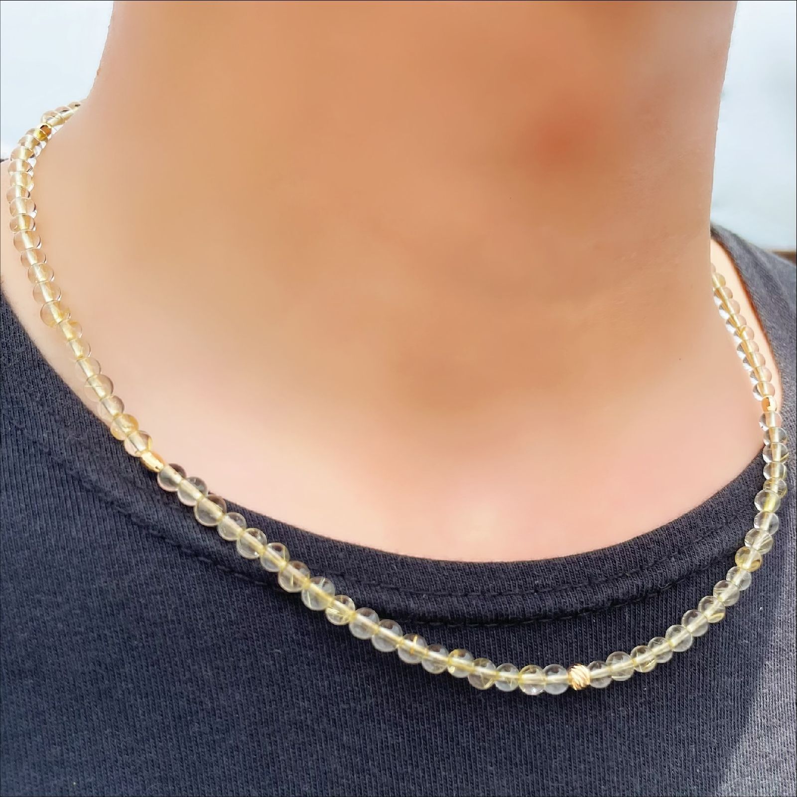 キラキラ輝くルチルと K18が最高］4ミリ ゴールドルチル K18ビーズ