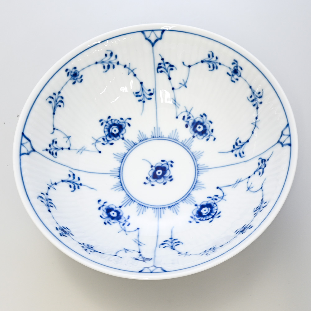 ロイヤルコペンハーゲン ボウル 15cm ブルーフルーテッド プレイン