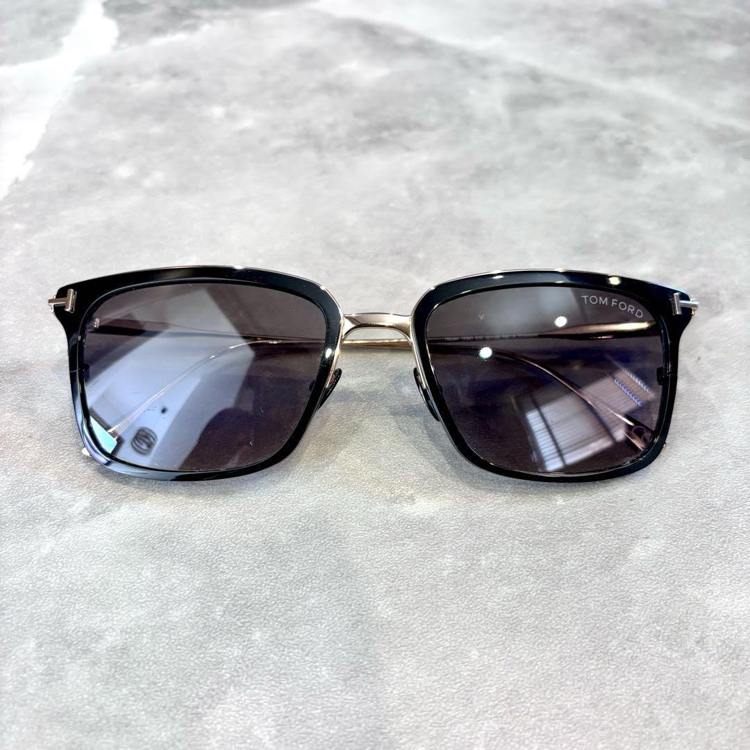 正規品 】 TOM FORDトムフォード TF831 01K (FT831) ブラック メガネ