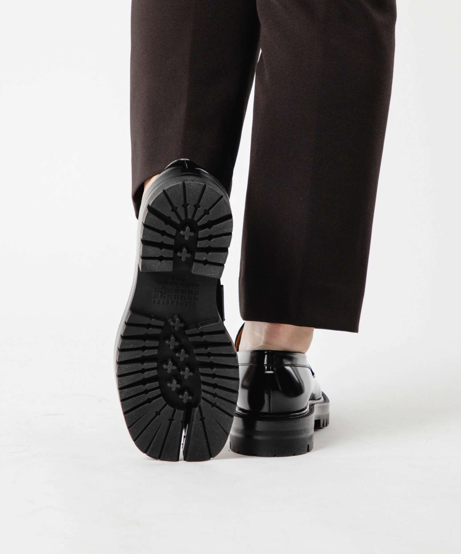 メゾン マルジェラ MAISON MARGIELA S58WR0110 P3827 ローファー TABI