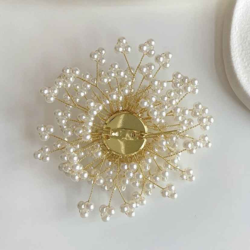 人工パール パール ブローチ 高級感 バッチ ラインストーン 装飾 入学