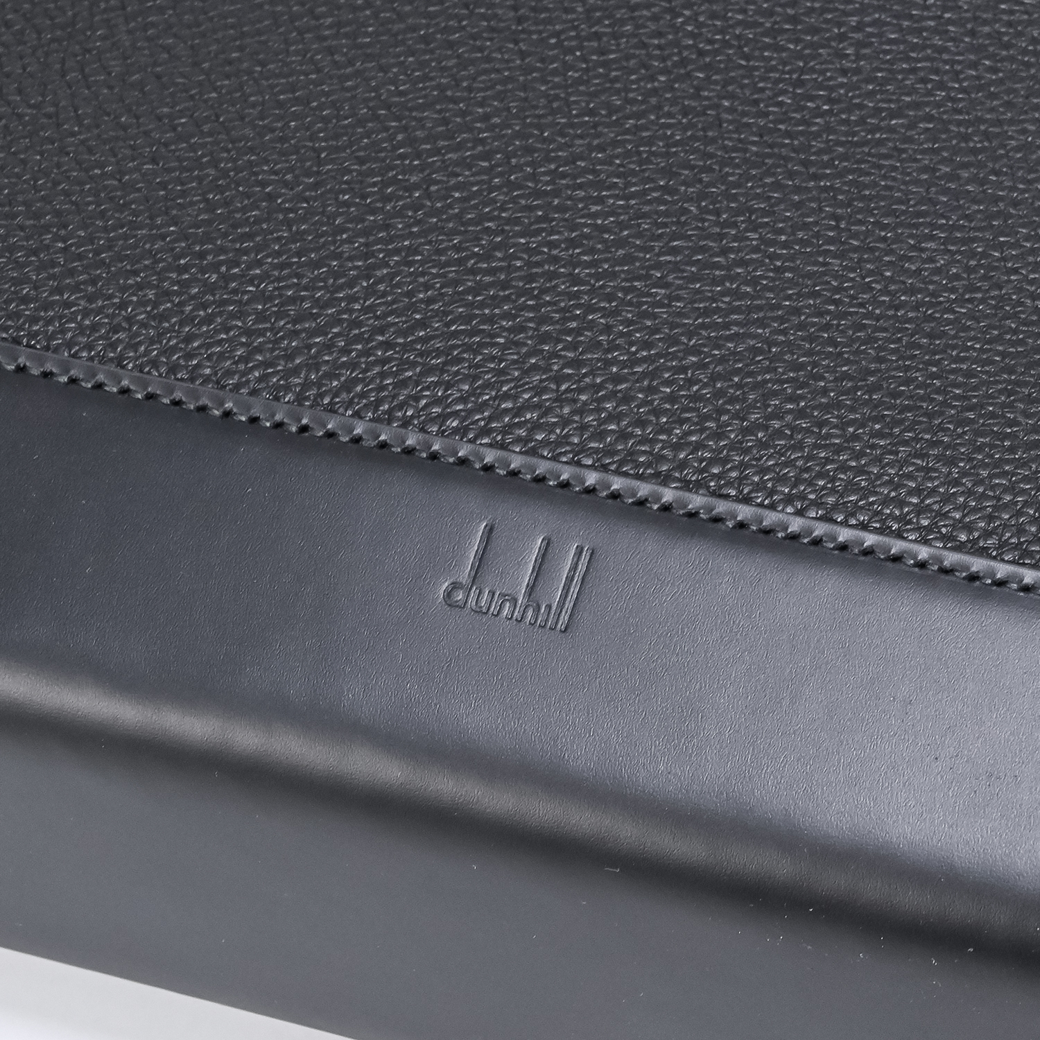 ダンヒル dunhill クラッチバッグ ジップポーチ セカンドバッグ 1893