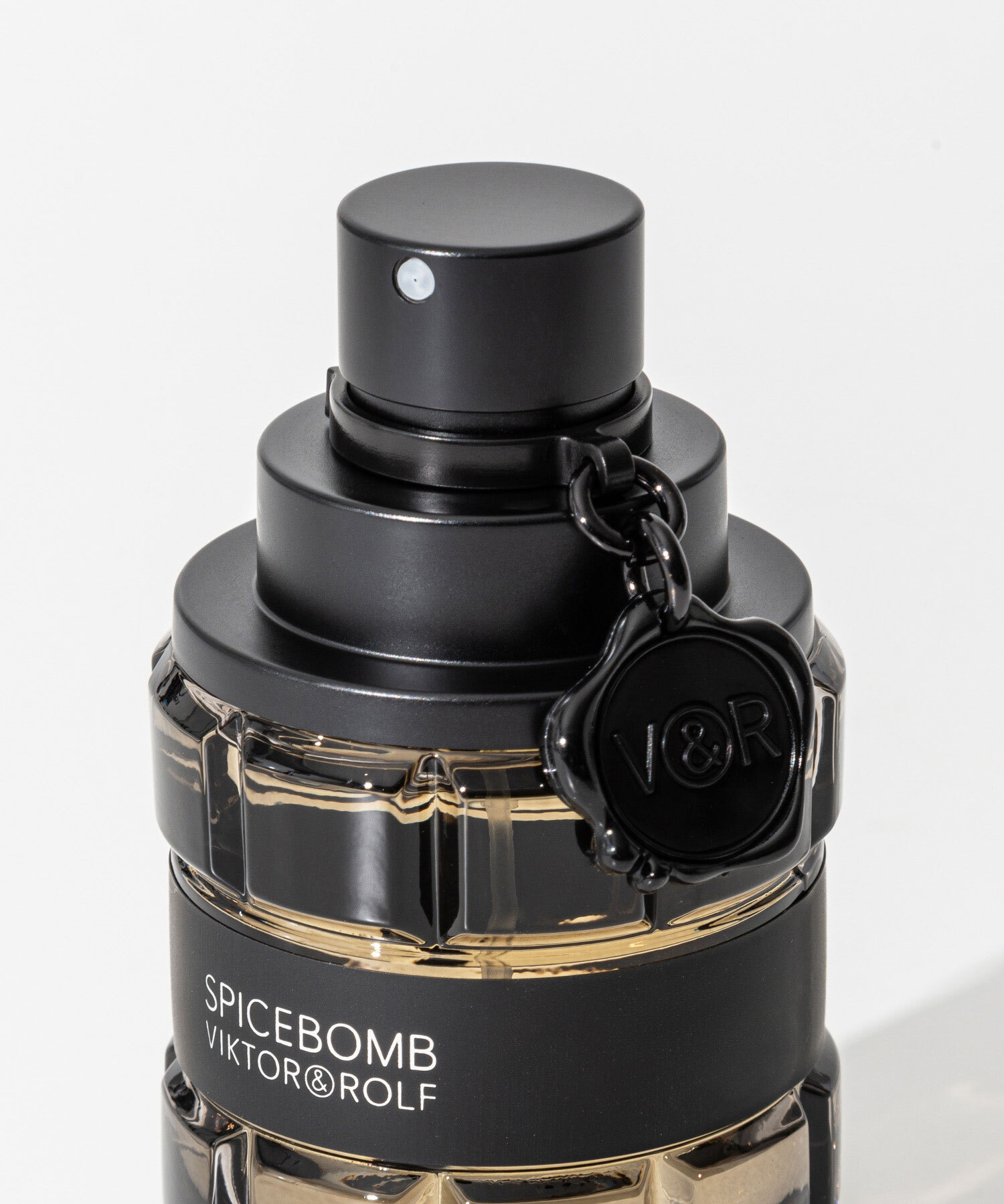 ヴィクターアンドロルフ VIKTOR & ROLF SPICEBOMB POUR HOMME スパイス