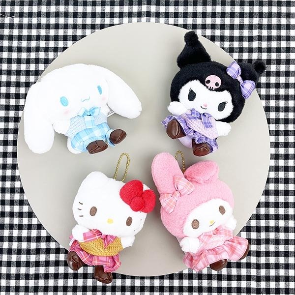 サンリオ ハローキティ キティちゃん レトロ制服 マスコット