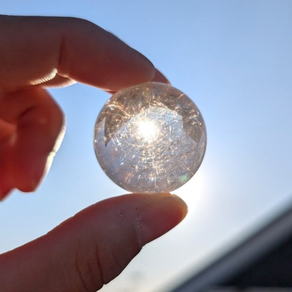 ルチルクォーツ スフィア 33ミリ 最強針水晶 エナジー 天然石 ストーン