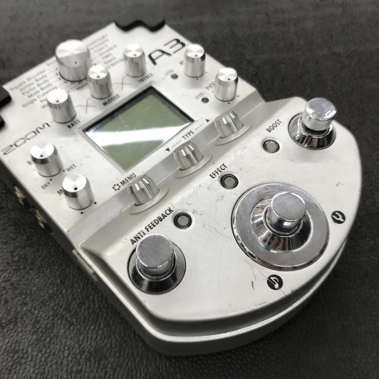 ZOOM A3 Pre-Amp & Effects for Acoustic Guitar（中古）【楽器検索