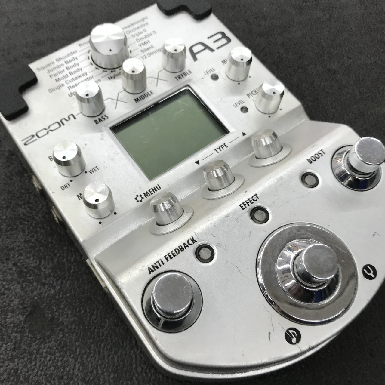 ZOOM A3 Pre-Amp & Effects for Acoustic Guitar（中古）【楽器検索