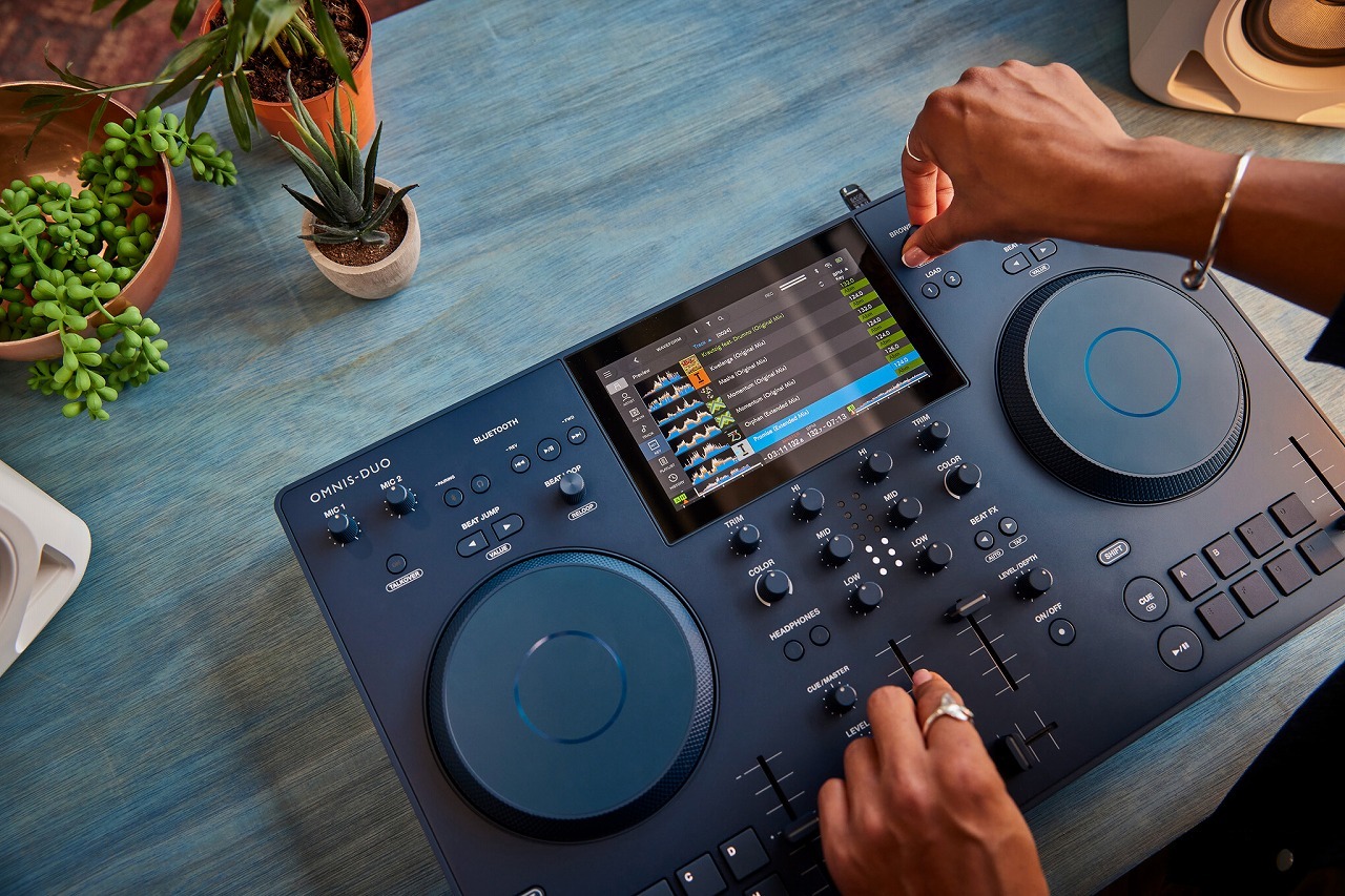 AlphaTheta OMNIS-DUO ポータブル オールインワン DJシステム【WEBSHOP