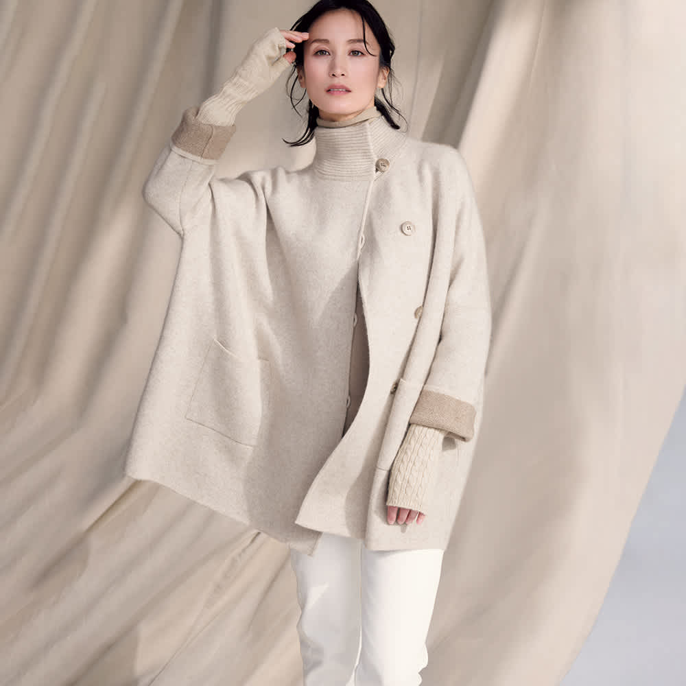 アツロウタヤマ ウールポンチョ ウールコート ベージュ 着用感のない美