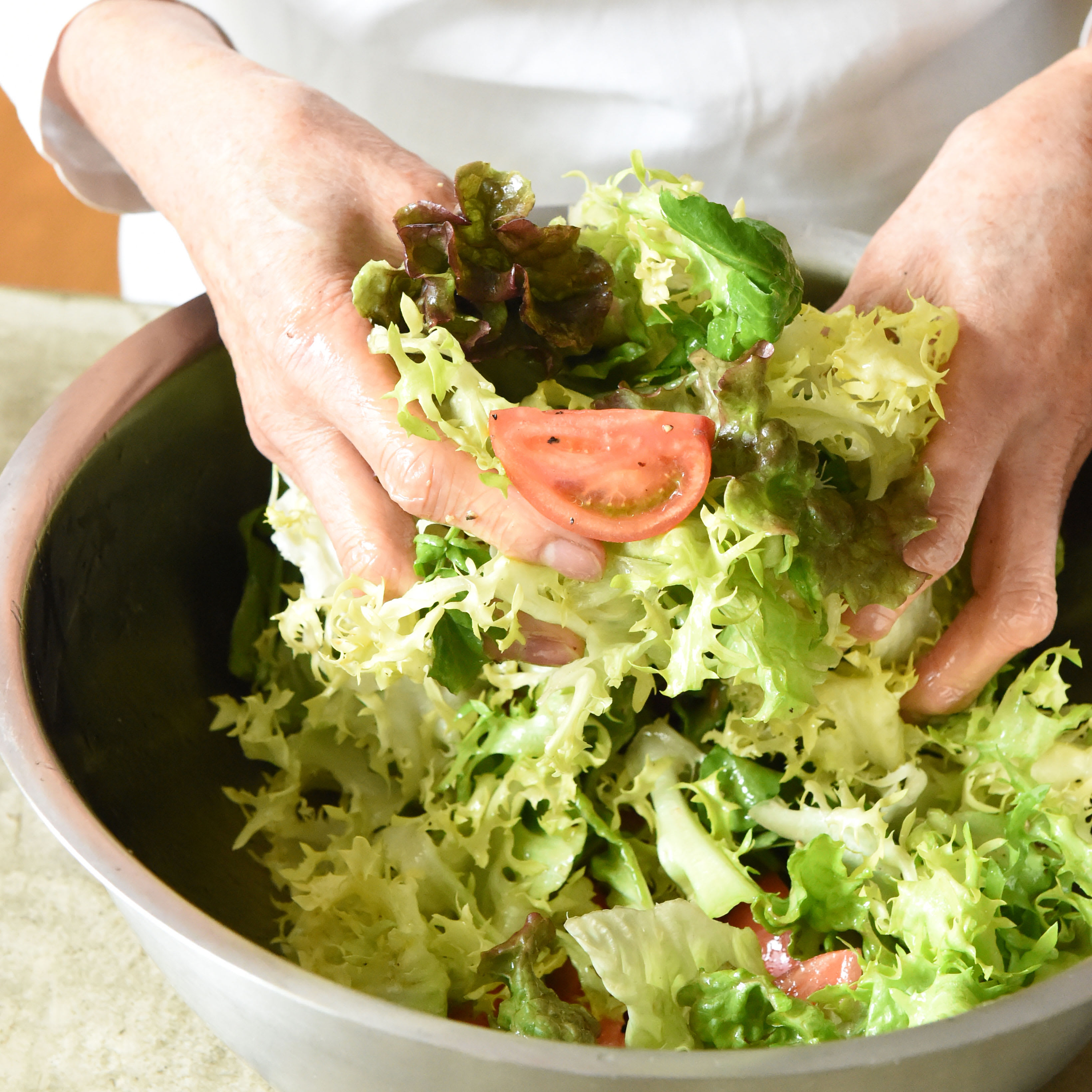 有元葉子さん監修レシピ｜シンプルサラダの作り方｜特集・コラム