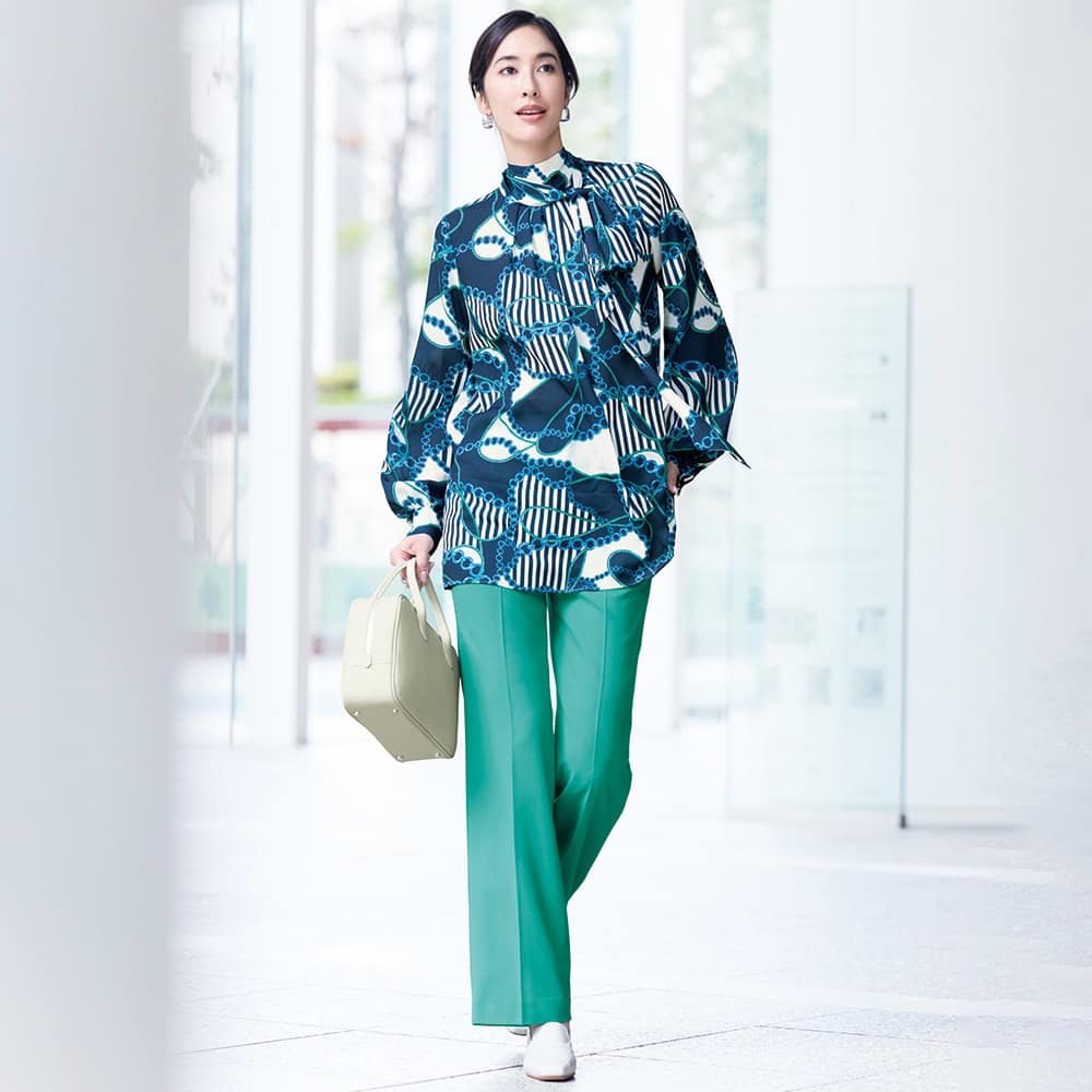 ラッティ社 ロープチェーン柄 ボウタイ ブラウス 通販 - ディノス