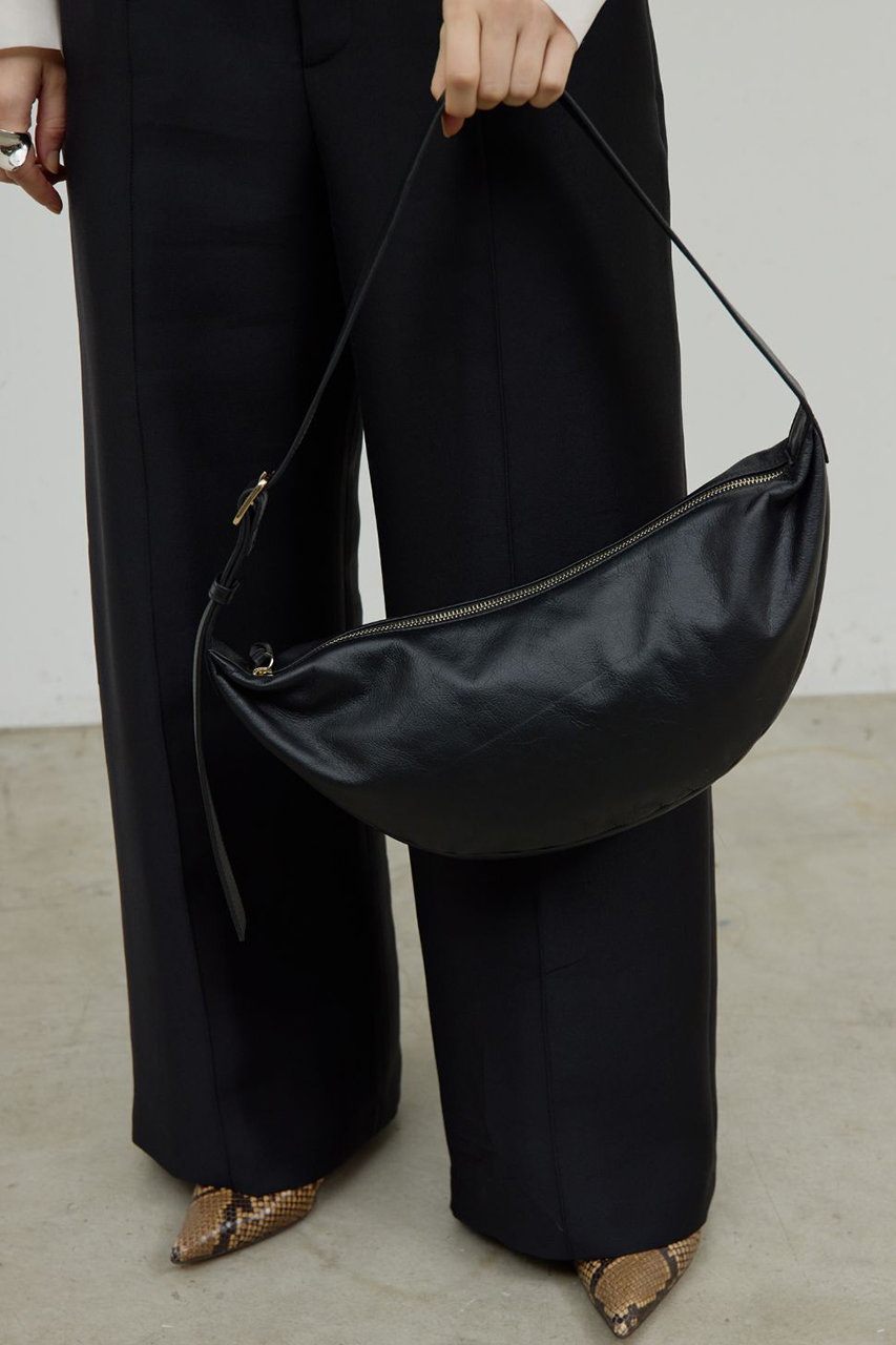 GALLARDAGALANTE(ガリャルダガランテ)｜【2.718】タッククロスボディ