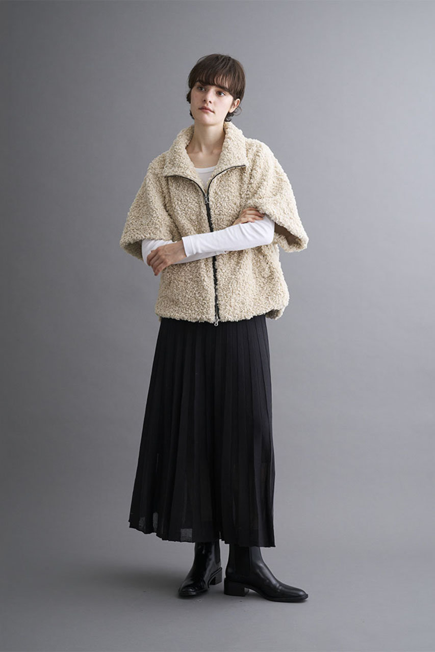 three dots(スリードッツ)｜プードルボア ポンチョベスト/オフホワイト