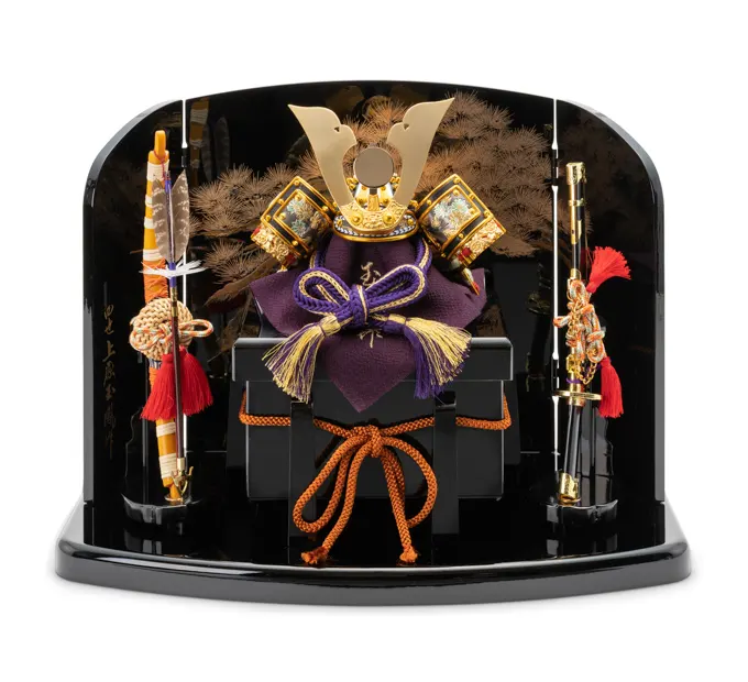 五月人形「伊達政宗の兜 小 銀仕立て」｜五月人形の通販 ふらここ