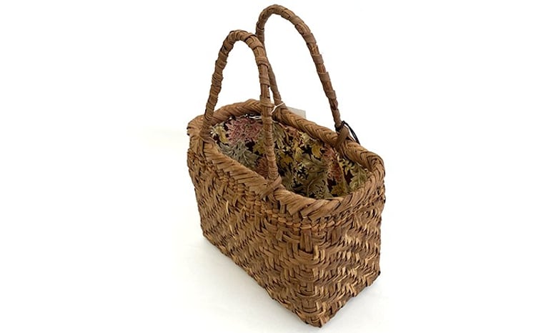 深山の恵み～ 山ぶどう篭バッグ AM（チャーム付き） 網代編み 【山小舎