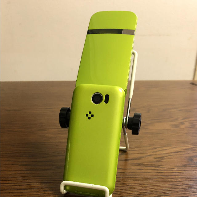 Softbank - 【防水ガラケー】SoftBank PANTONE 202SH ライムグリーンの