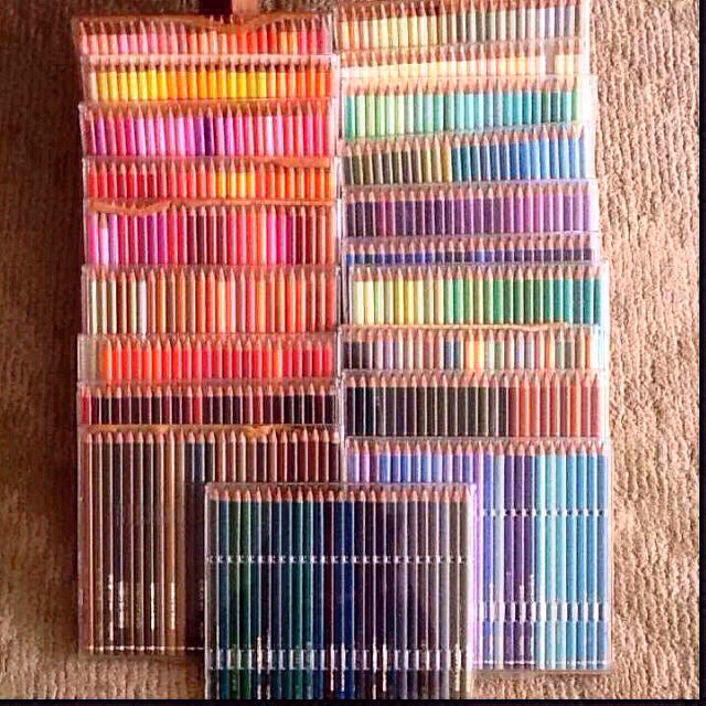 FELISSIMO - FELICCIMO✴︎500色 色鉛筆の通販 by misa1101's shop