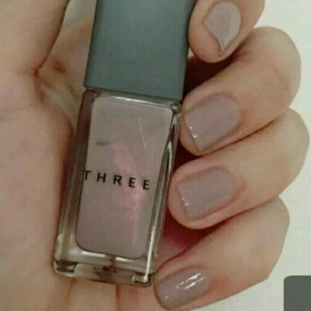 THREE - 【人気色】THREE ネイルポリッシュ X06の通販 by M's shop