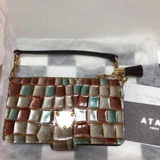 ATAO（iPhoneケース）のフリマアイテム一覧