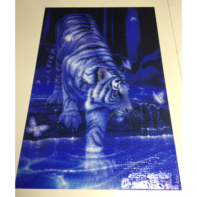 ジグソーパズル ホワイトタイガー 虎の通販 by まるこ's shop｜ラクマ