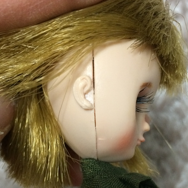 m*n様 カスタムプチブライス〜難点あり カスタムプチブライス*難あり