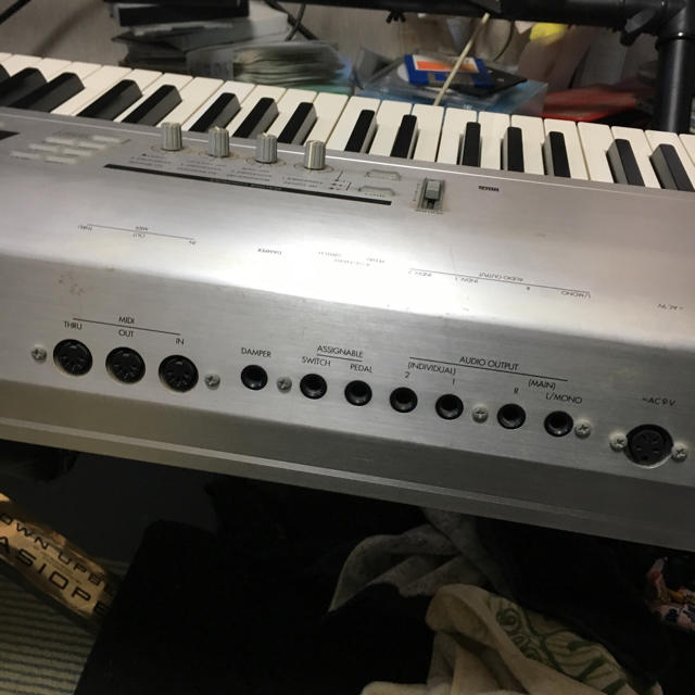KORG TRITON LE 88鍵盤 シンセサイザー