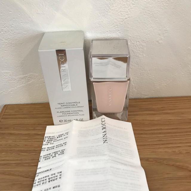 NINA RICCI - 【新品未使用】ニナリッチ バーズニュアンセ 化粧下地